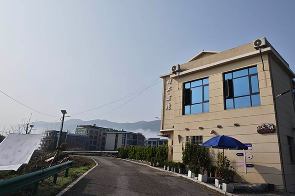 逃离城市计划:黄石千岛湖5家高性价比山水画民宿推荐